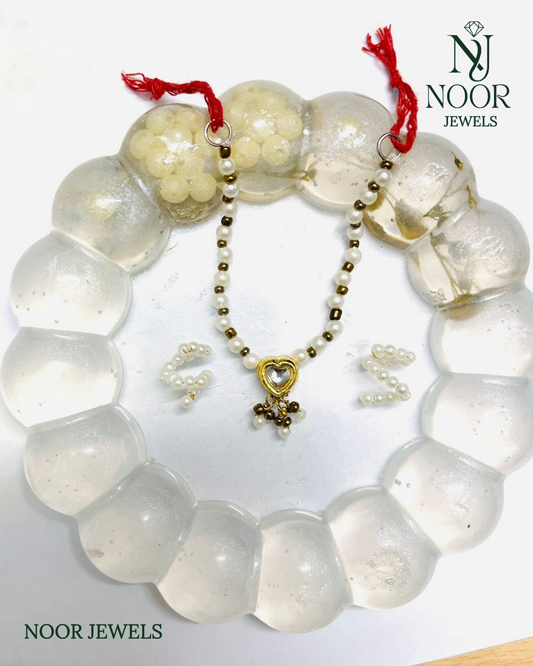 Kanha ji Jewellery - Small Pearl - Size 2