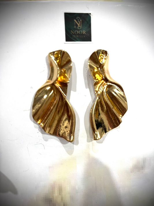 Korean Leaf Earring
